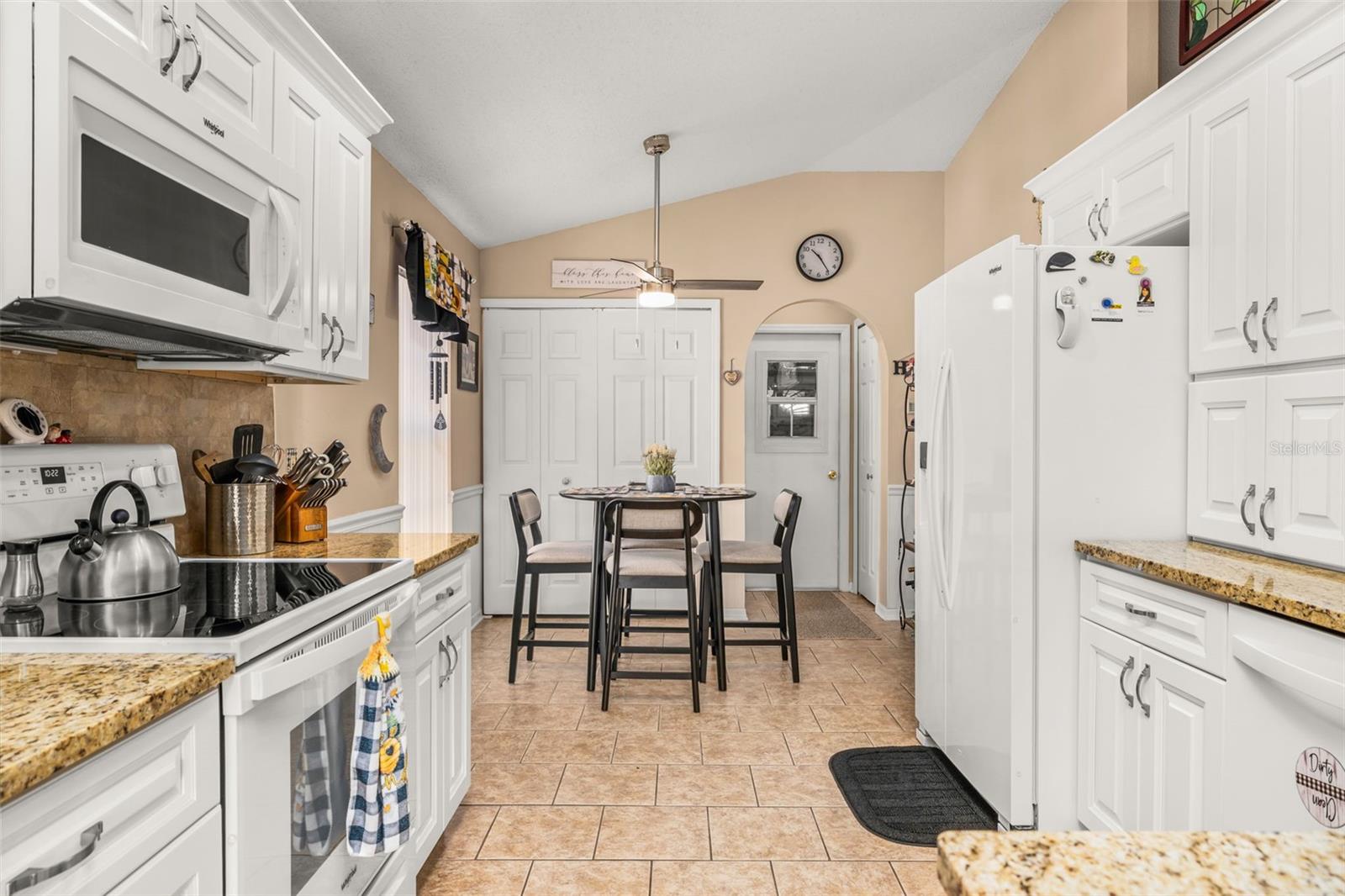 Image 19 of 80 For 105 Cardiff Avenue