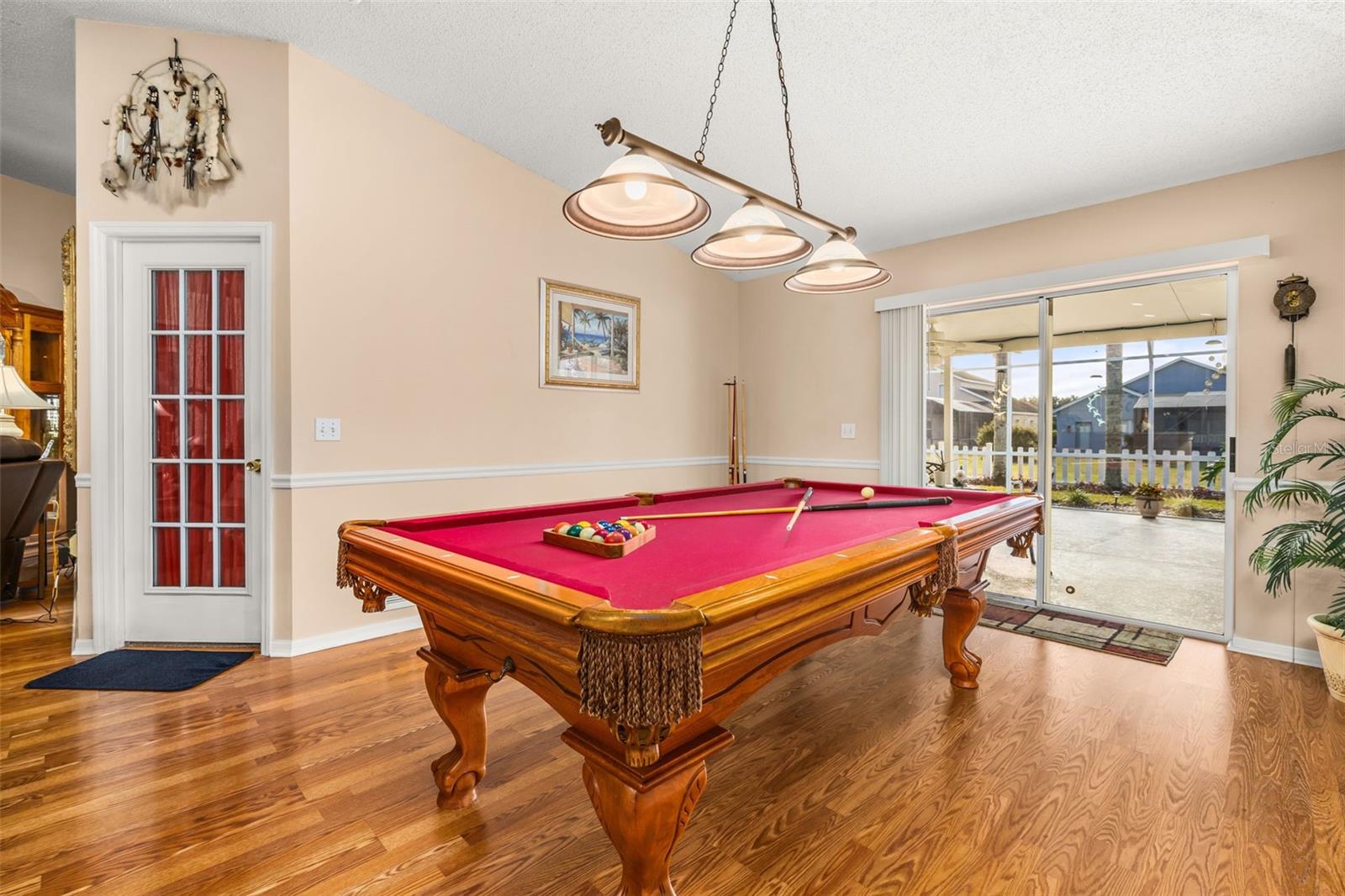 Image 22 of 80 For 105 Cardiff Avenue