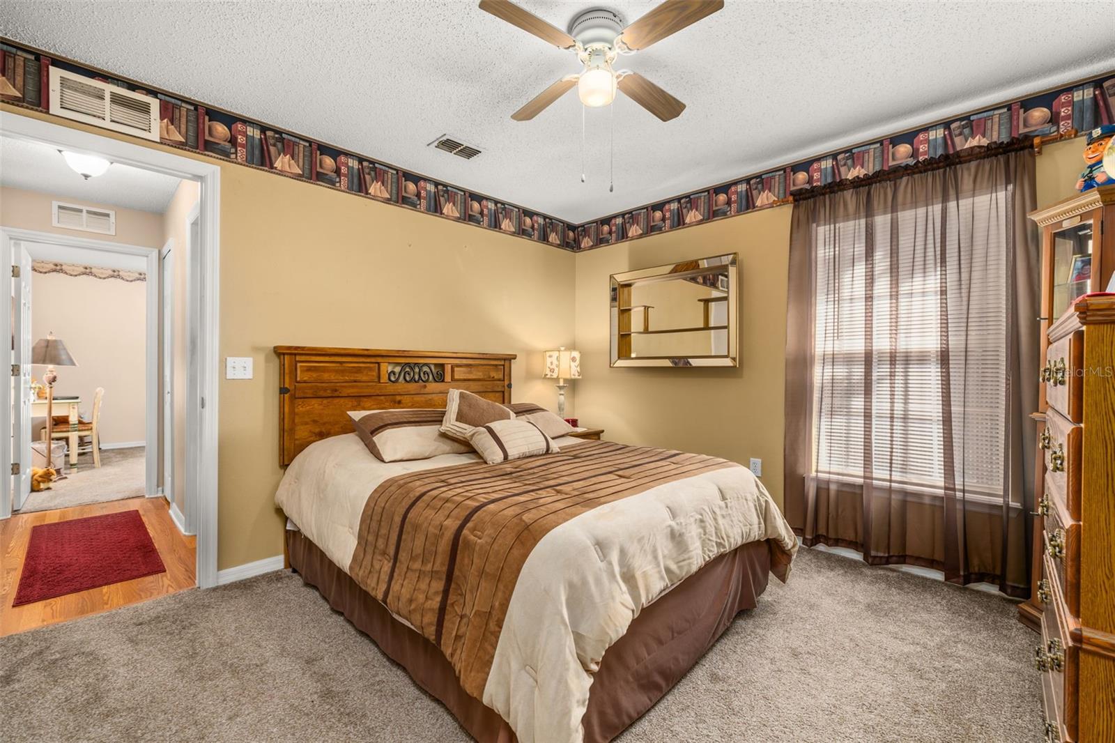 Image 29 of 80 For 105 Cardiff Avenue