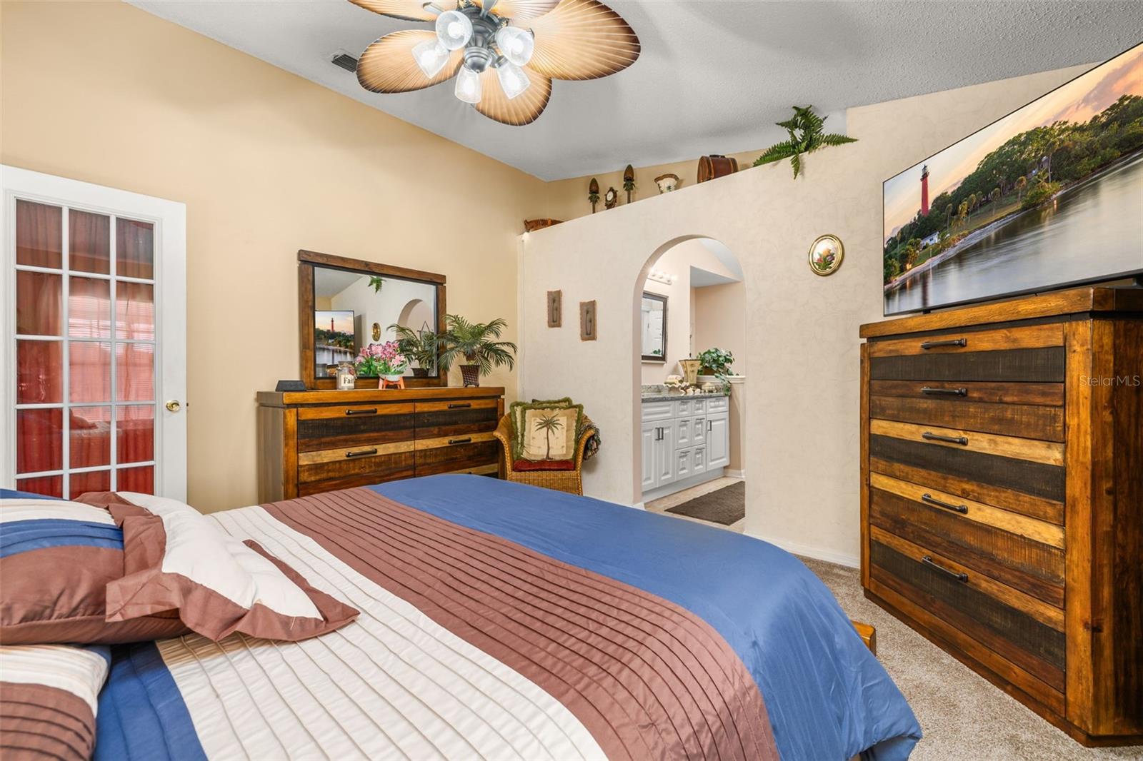 Image 32 of 80 For 105 Cardiff Avenue