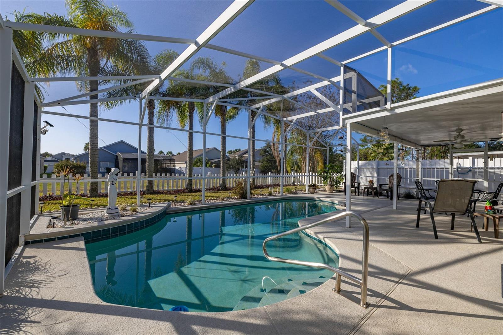 Image 40 of 80 For 105 Cardiff Avenue