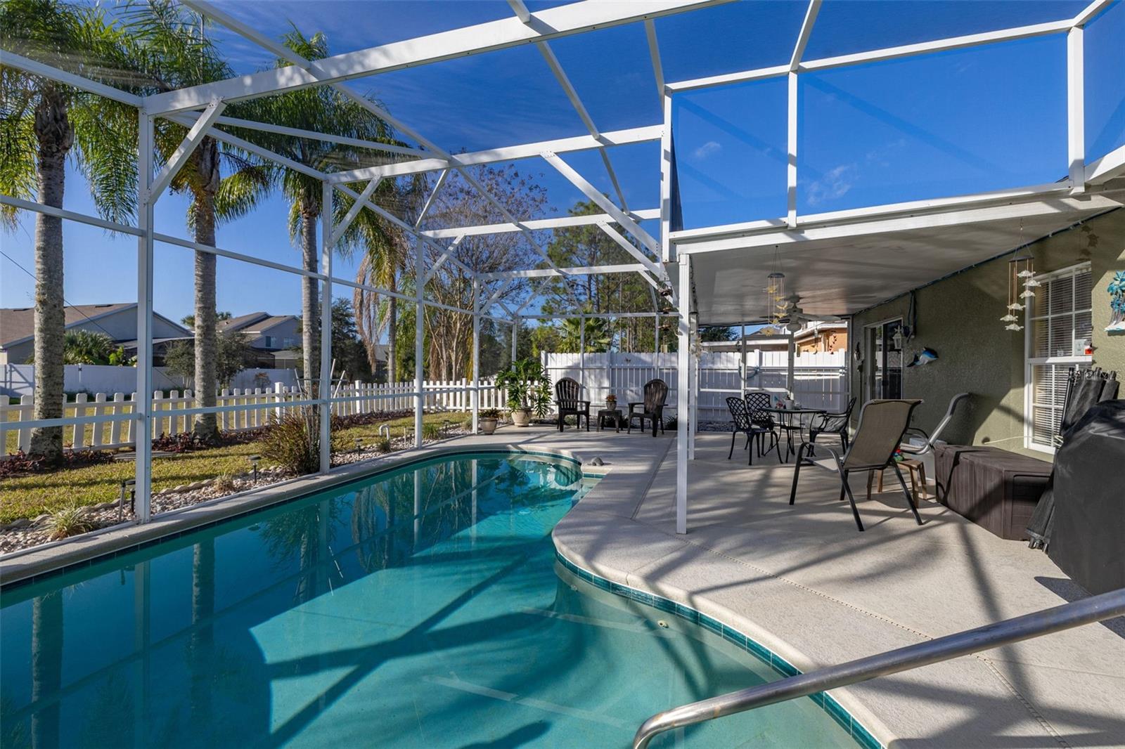 Image 44 of 80 For 105 Cardiff Avenue