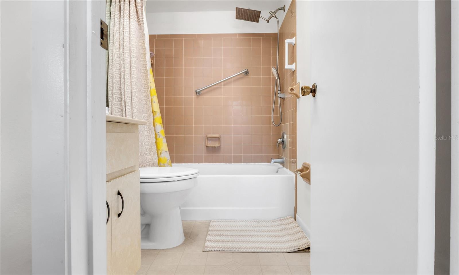 Image 16 of 32 For 845 Orchid Springs Drive