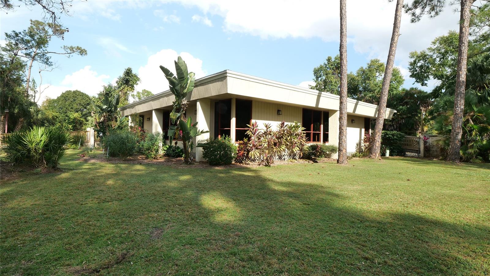 Image 20 of 32 For 845 Orchid Springs Drive