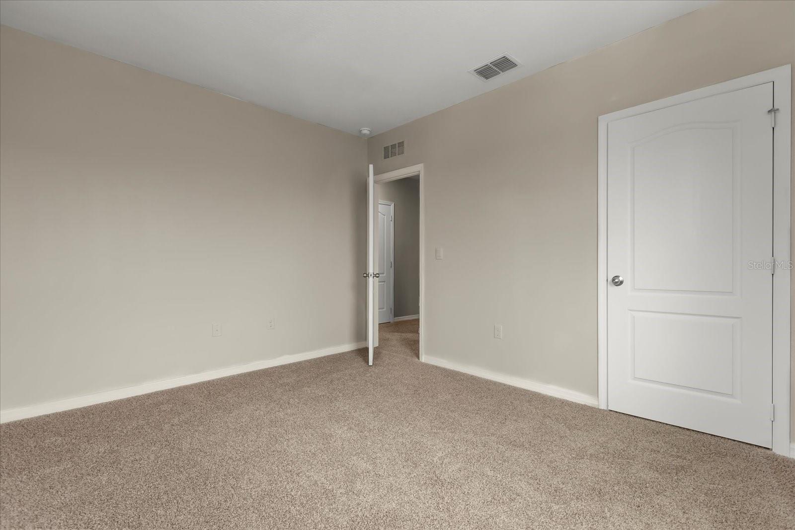 Image 32 of 40 For 5246 Mahogany Drive