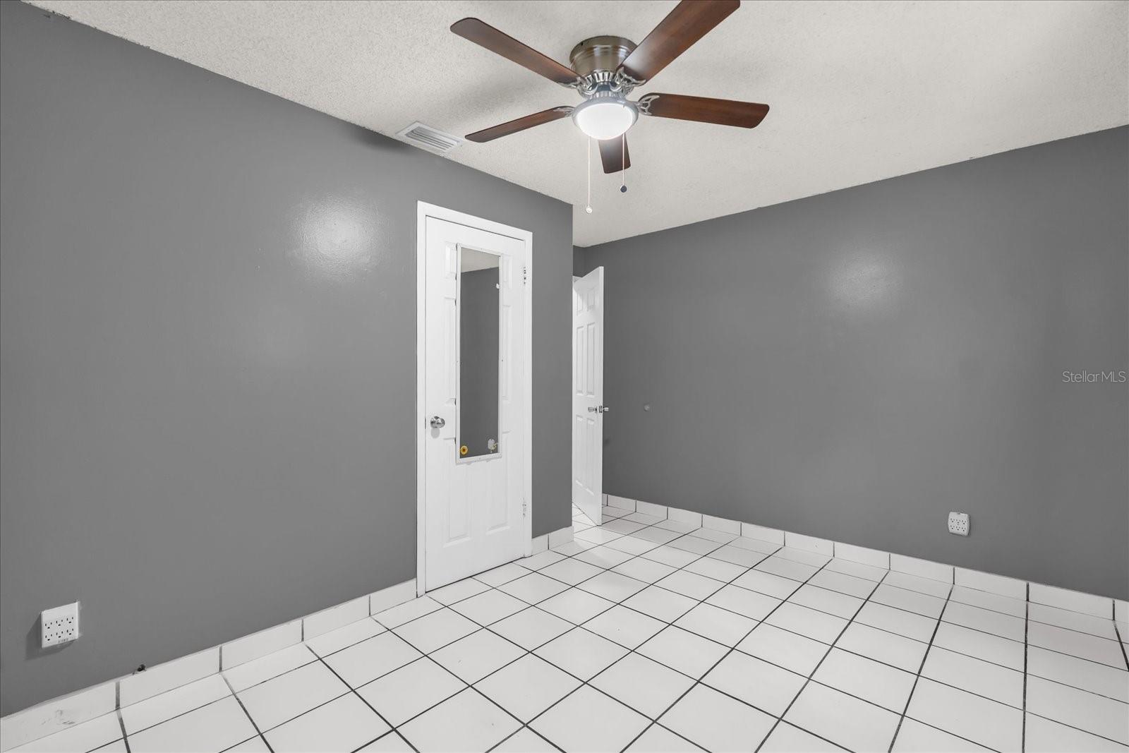 Image 19 of 28 For 1103 Marygon Street