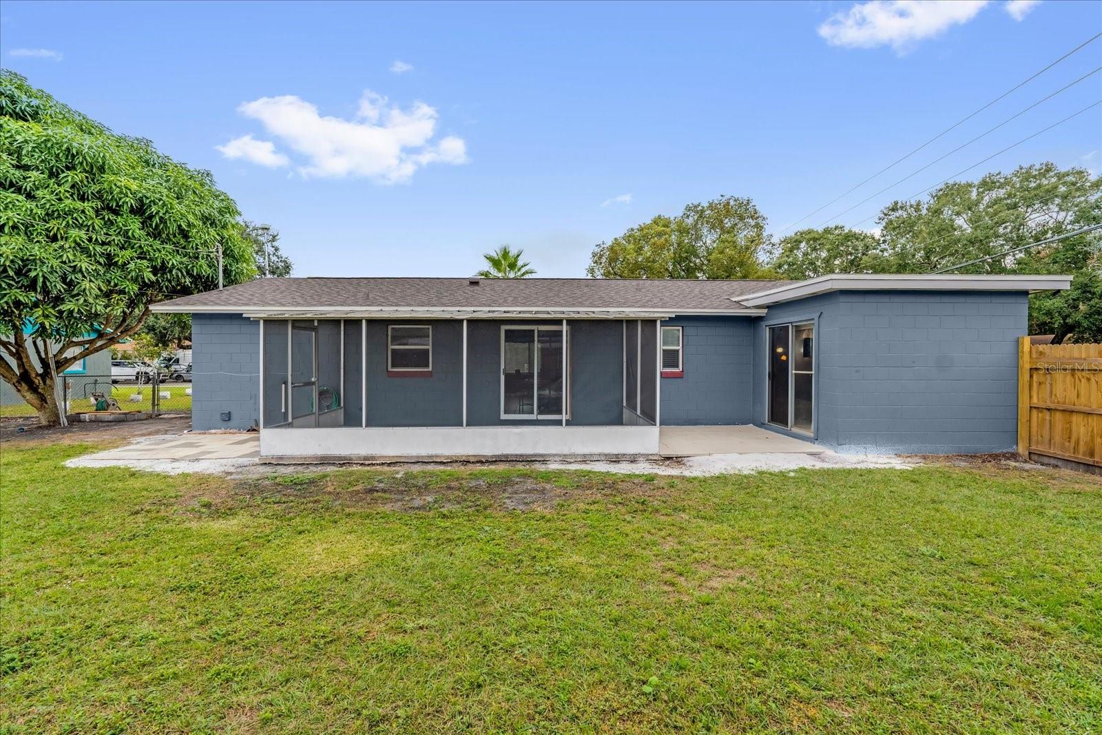 Image 23 of 28 For 1103 Marygon Street