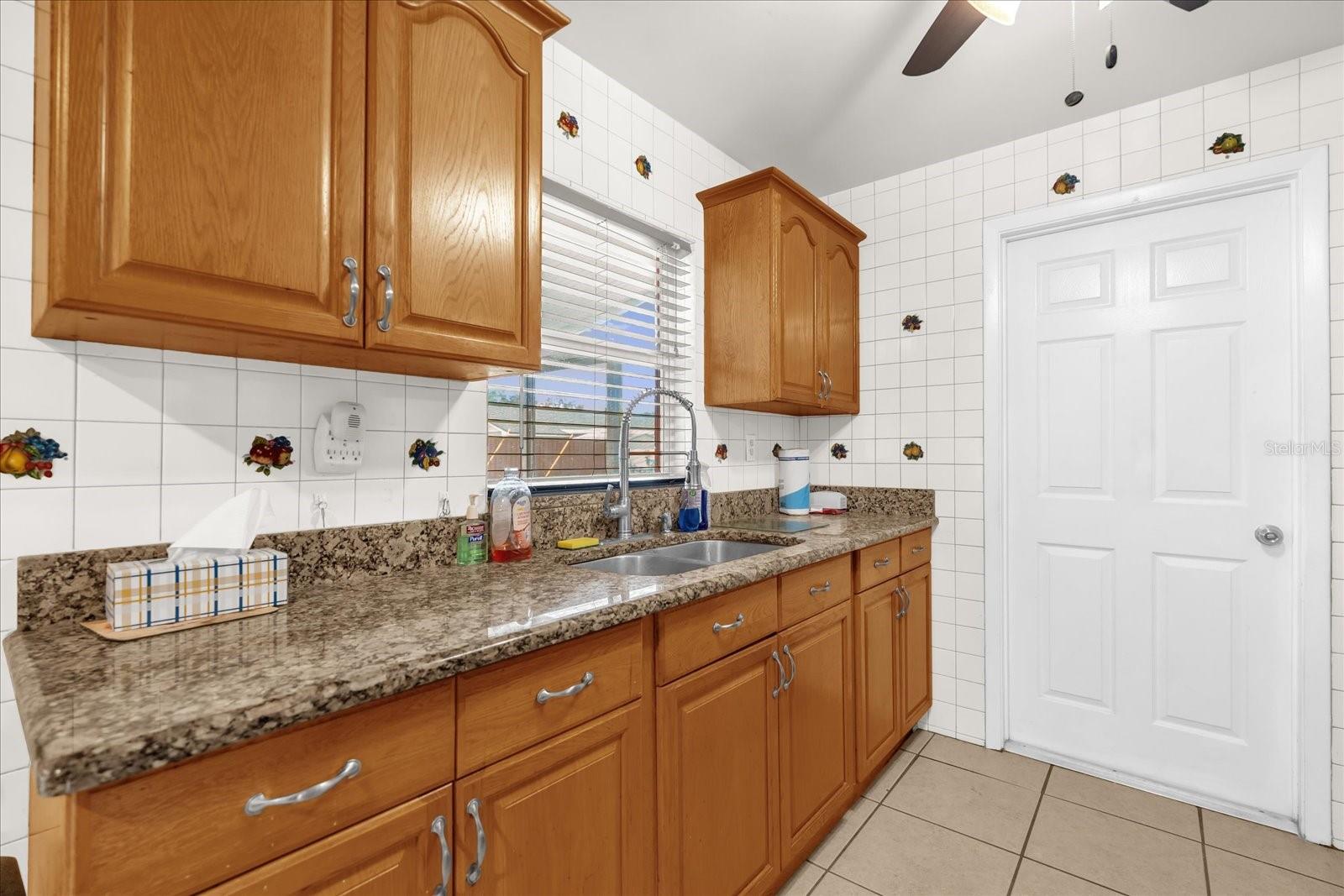 Image 8 of 28 For 1103 Marygon Street