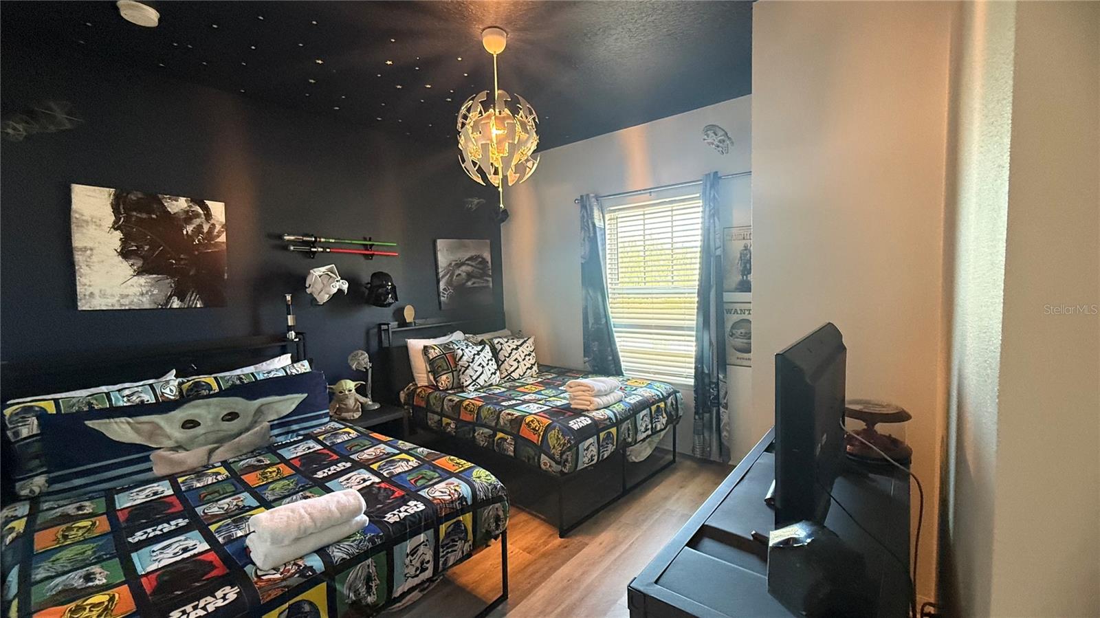 Image 30 of 61 For 8919 Shine Drive