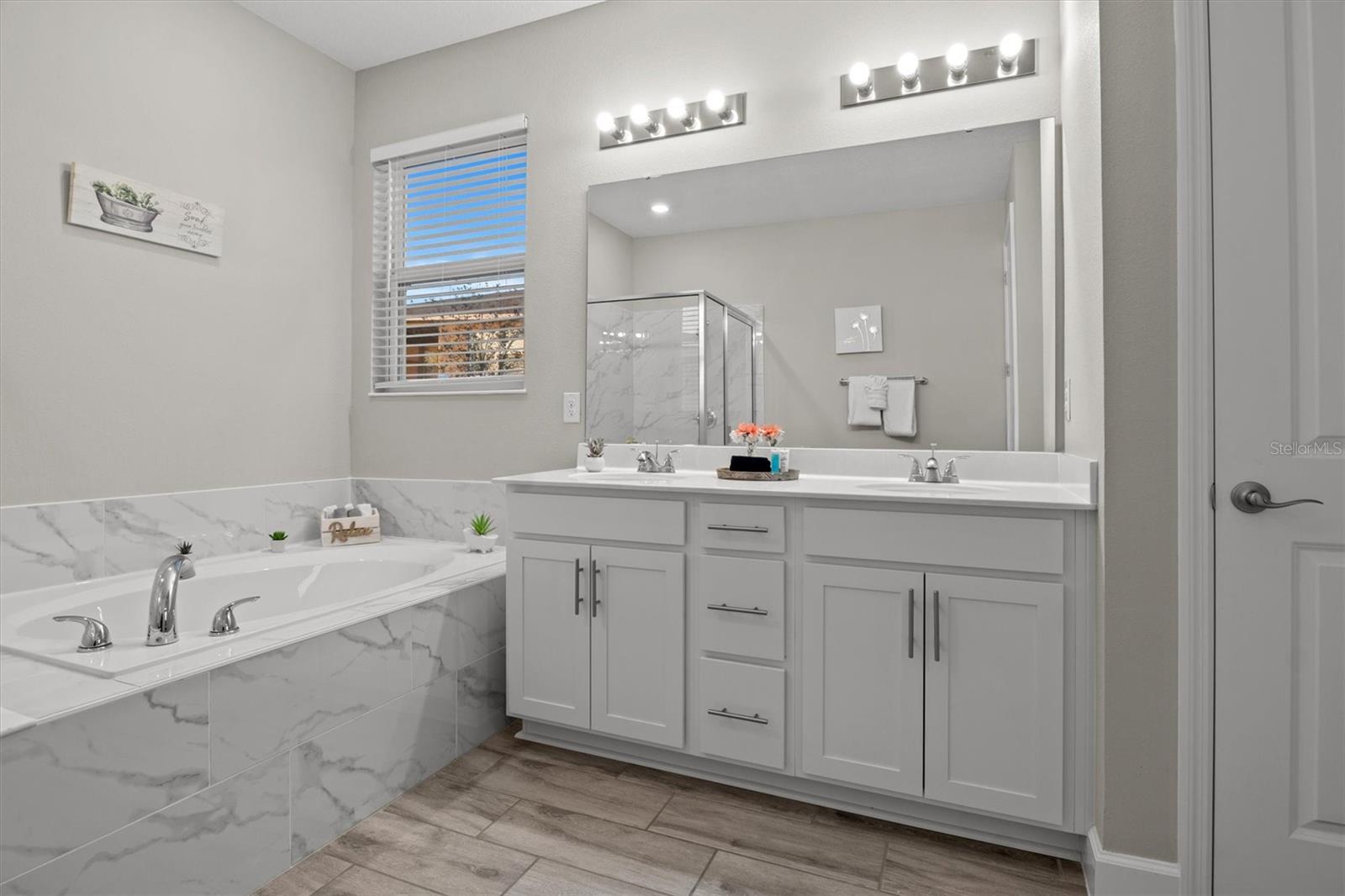 Image 16 of 28 For 1804 Vista View Drive