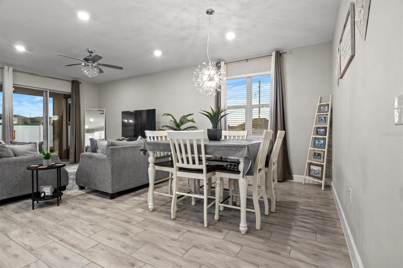 Image 5 of 28 For 1804 Vista View Drive