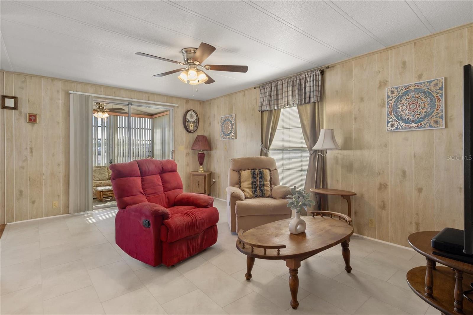 Image 10 of 34 For 6721 Canterbury Drive Ne