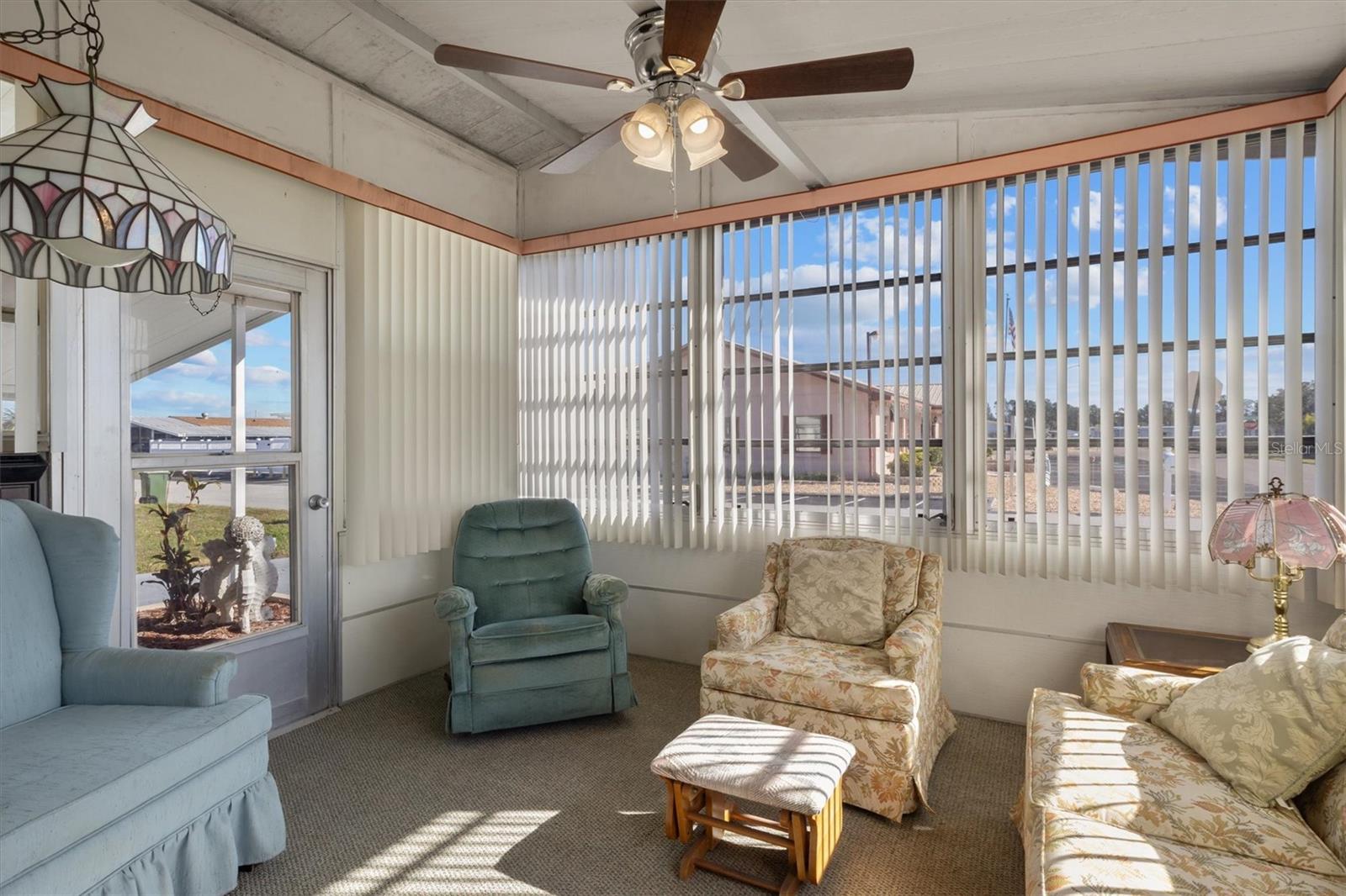 Image 6 of 34 For 6721 Canterbury Drive Ne