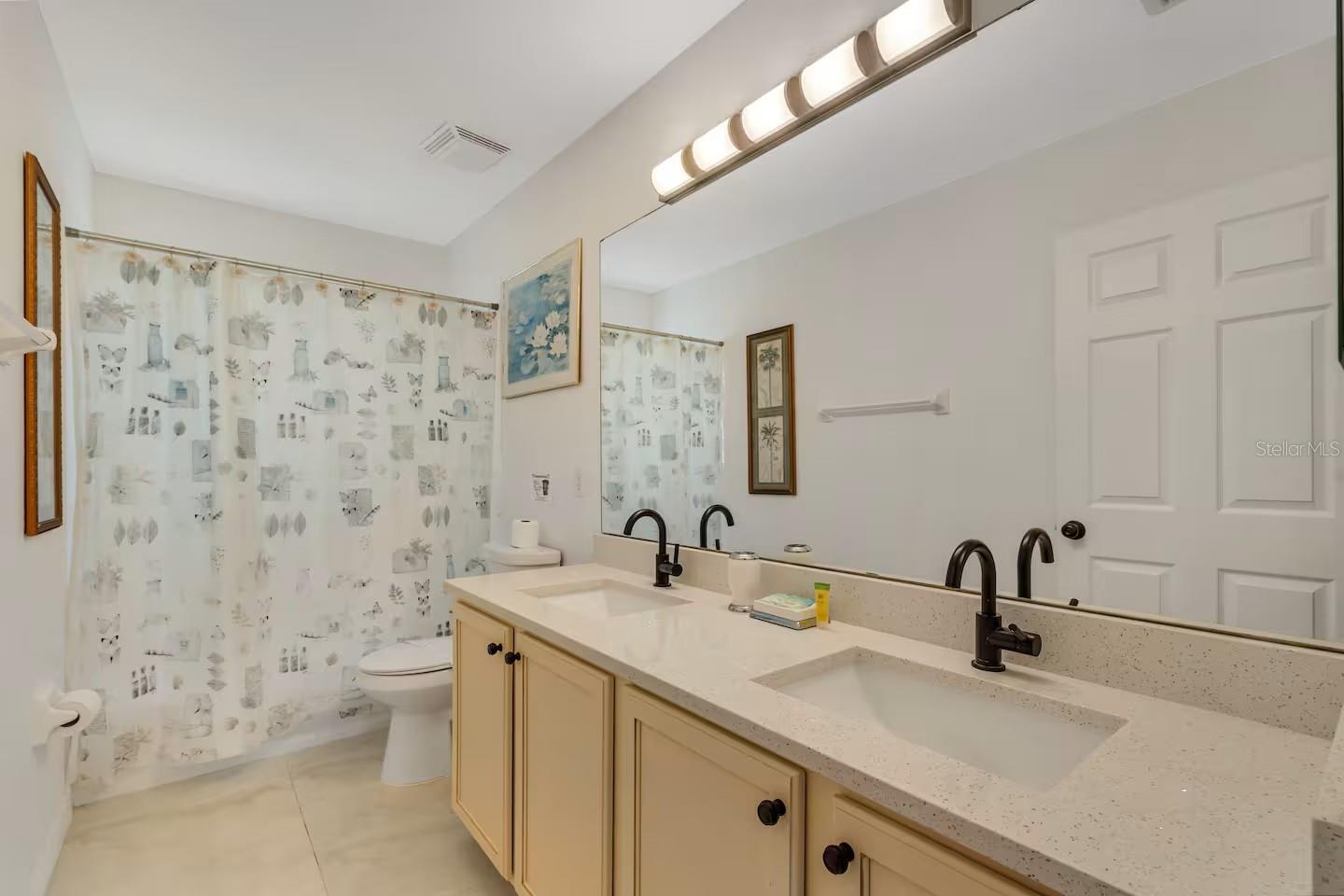 Image 23 of 45 For 127 Hampton Drive