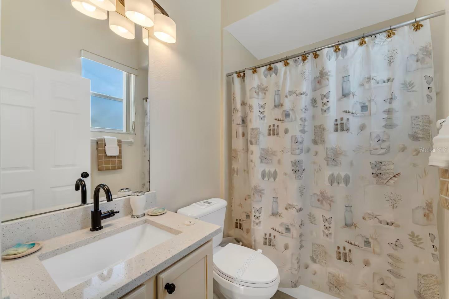 Image 28 of 45 For 127 Hampton Drive