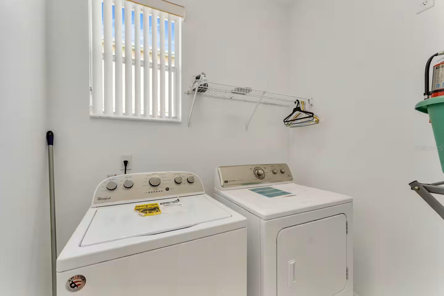 Image 33 of 45 For 127 Hampton Drive