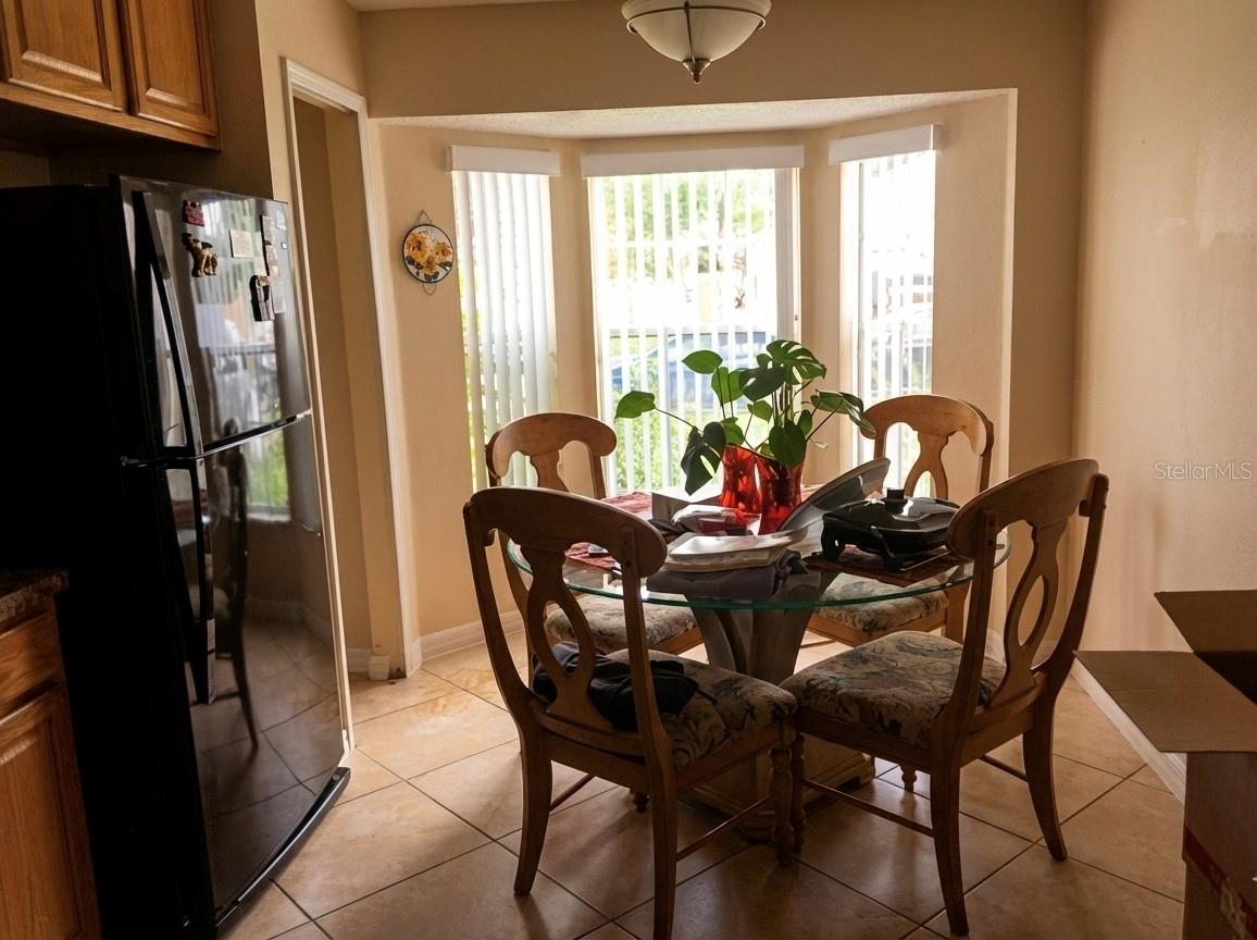 Image 4 of 15 For 2127 Rj Circle