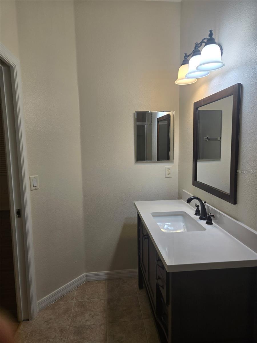 Image 5 of 16 For 807 Chelsea Drive