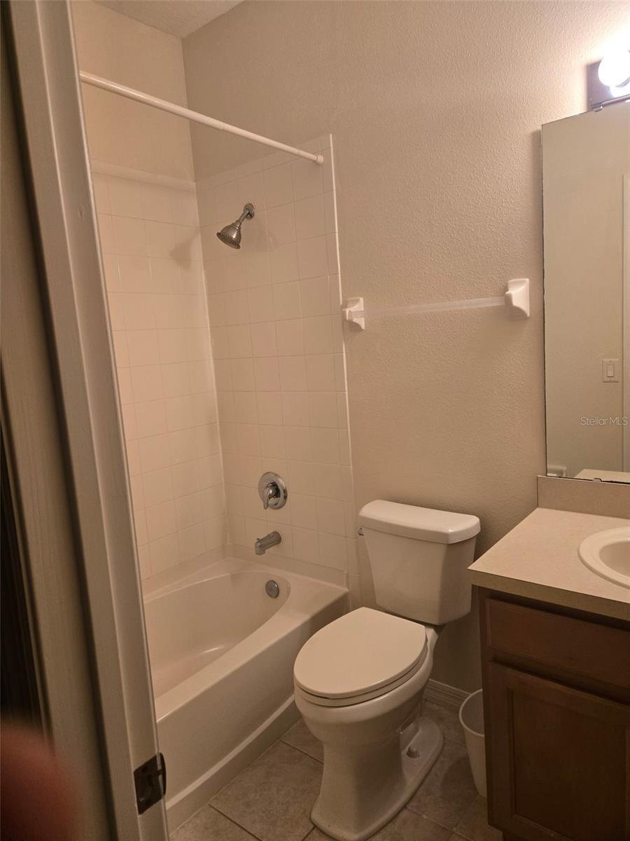 Image 7 of 16 For 807 Chelsea Drive