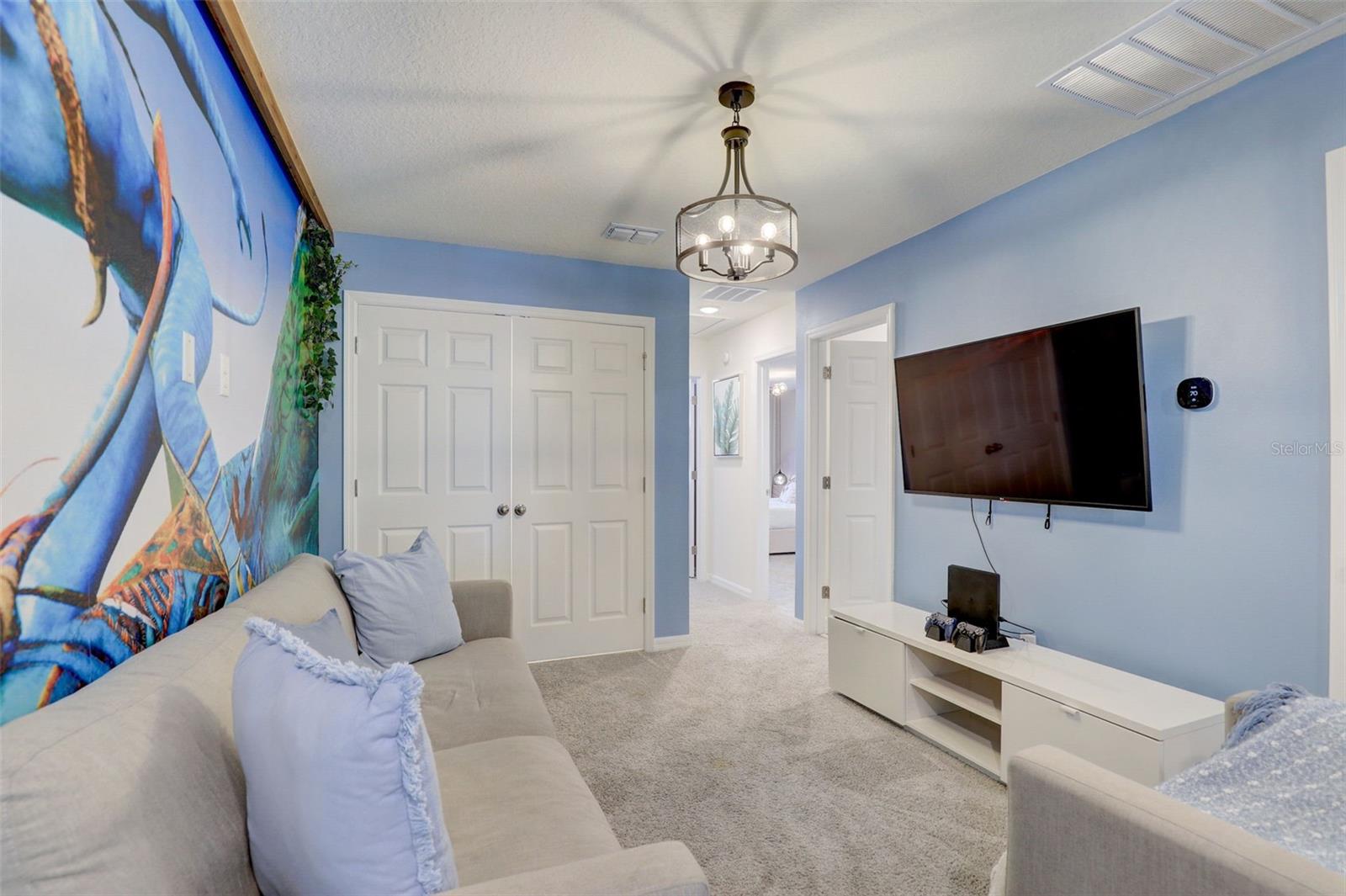 Image 17 of 62 For 1842 Tropical Palms Circle