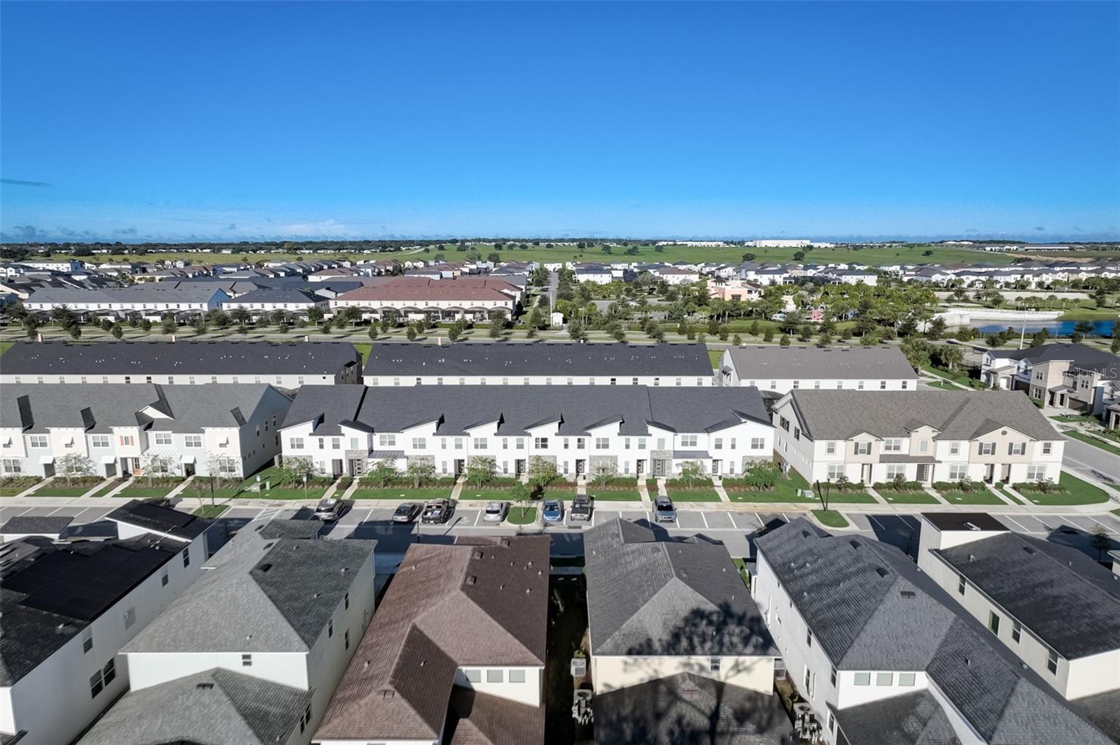 Image 60 of 62 For 1842 Tropical Palms Circle