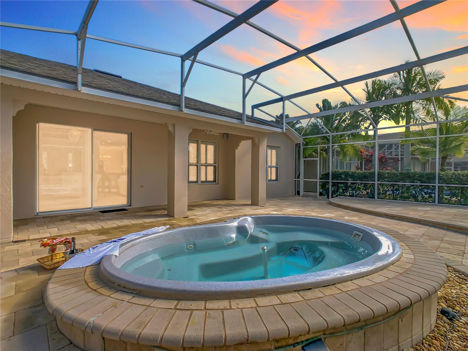 Image 5 of 73 For 270 Addison Drive