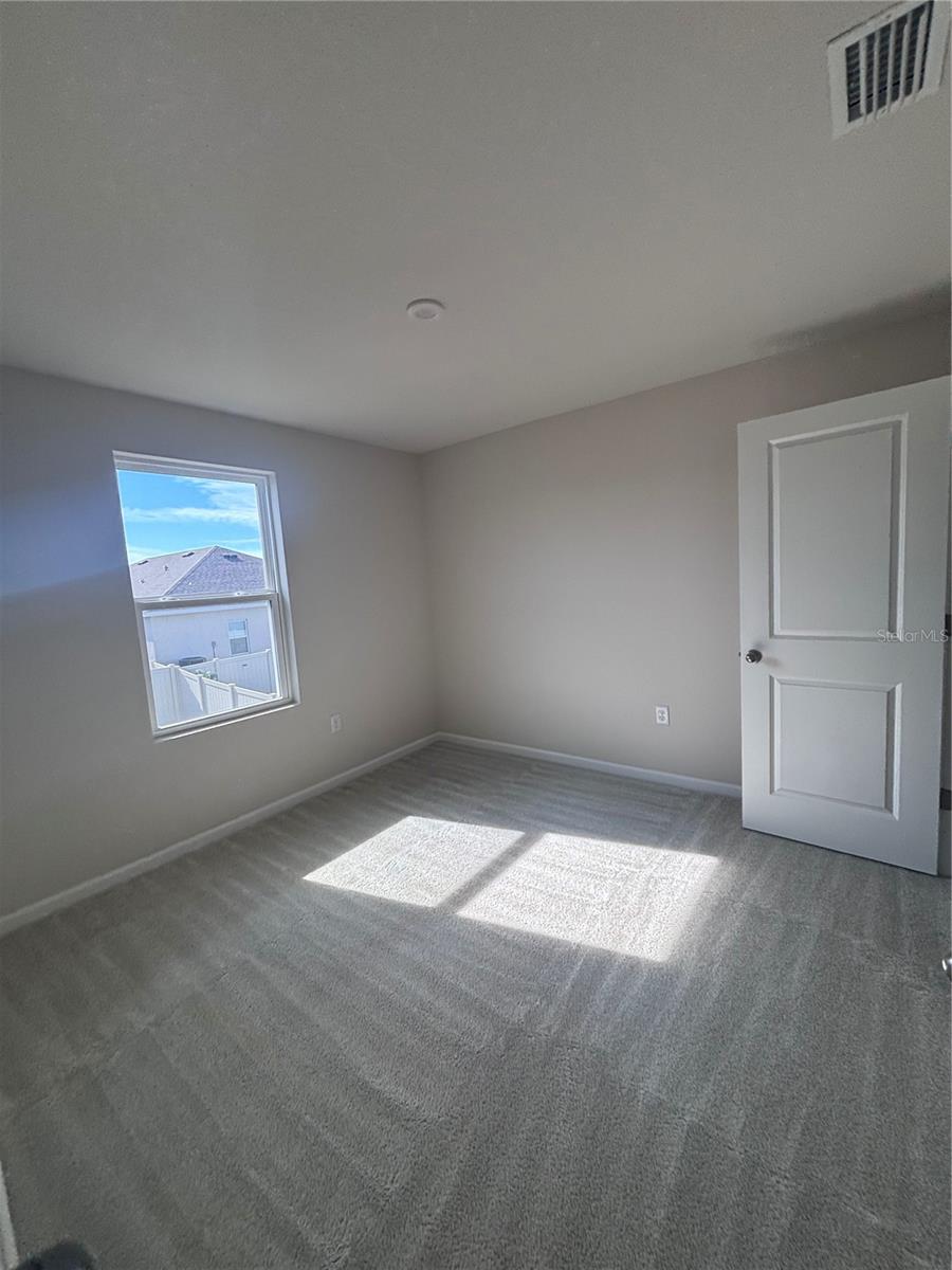 Image 18 of 24 For 4731 Bernard Boulevard