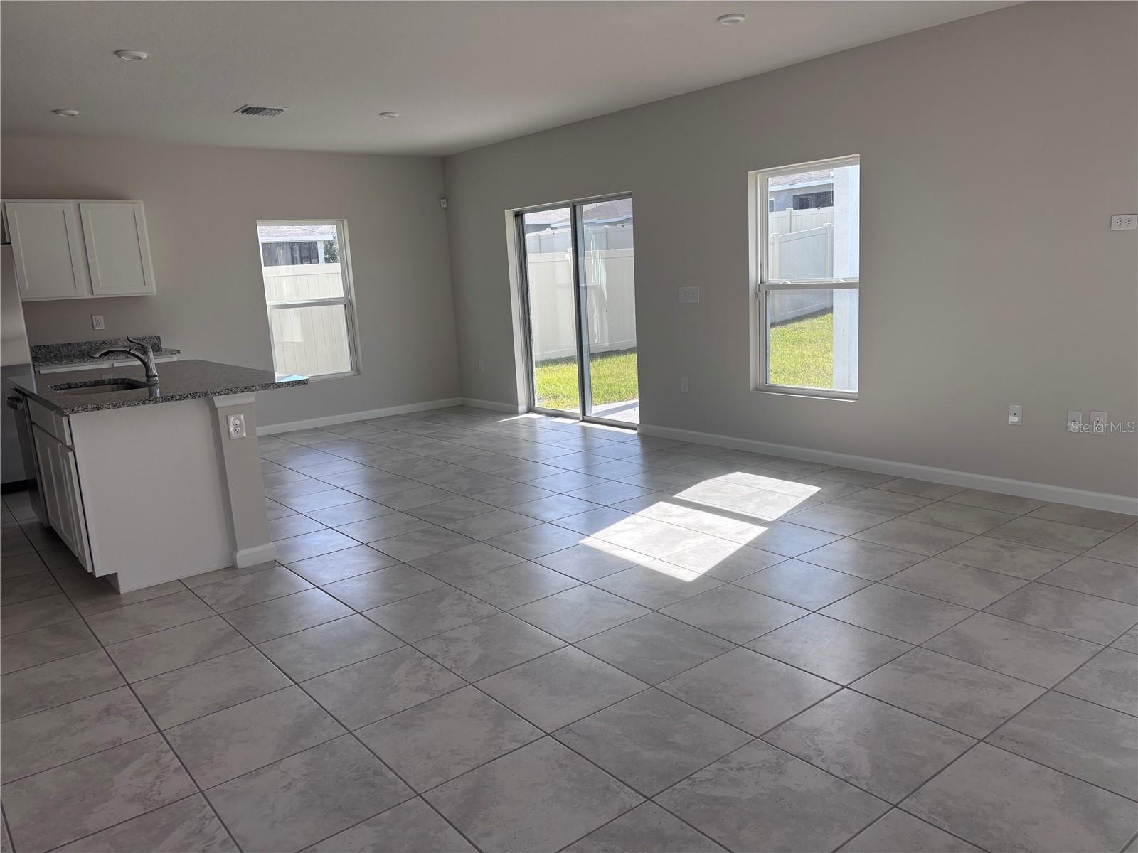 Image 3 of 24 For 4731 Bernard Boulevard