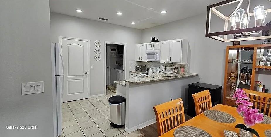 Image 10 of 33 For 1453 Royal Ridge Drive