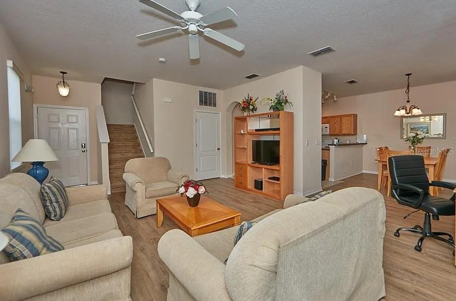 Image 11 of 33 For 1453 Royal Ridge Drive