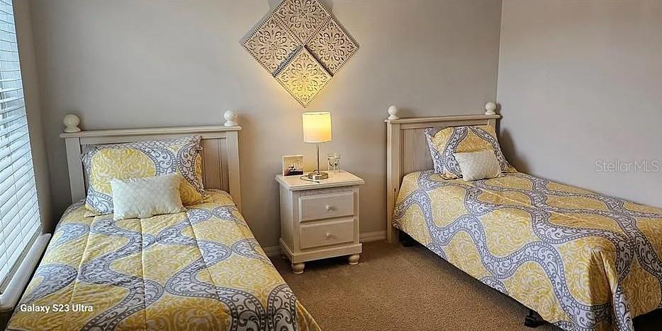 Image 17 of 33 For 1453 Royal Ridge Drive