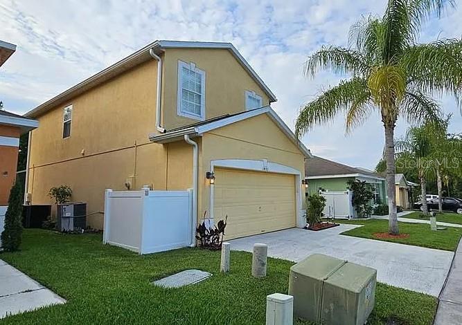 Image 3 of 33 For 1453 Royal Ridge Drive