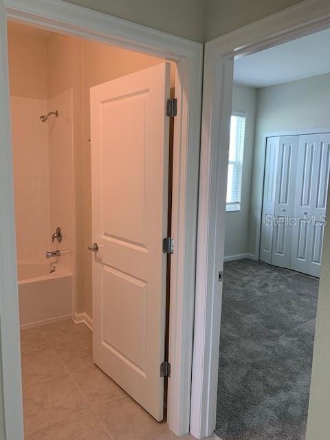 Image 28 of 35 For 16452 Champlain Street