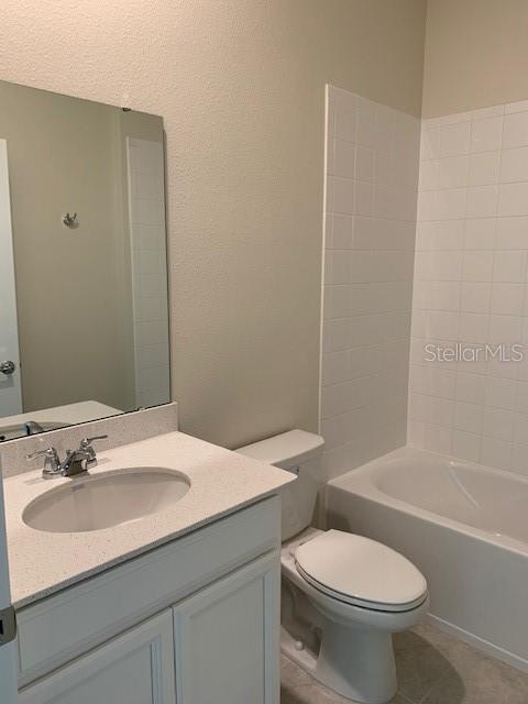 Image 29 of 35 For 16452 Champlain Street