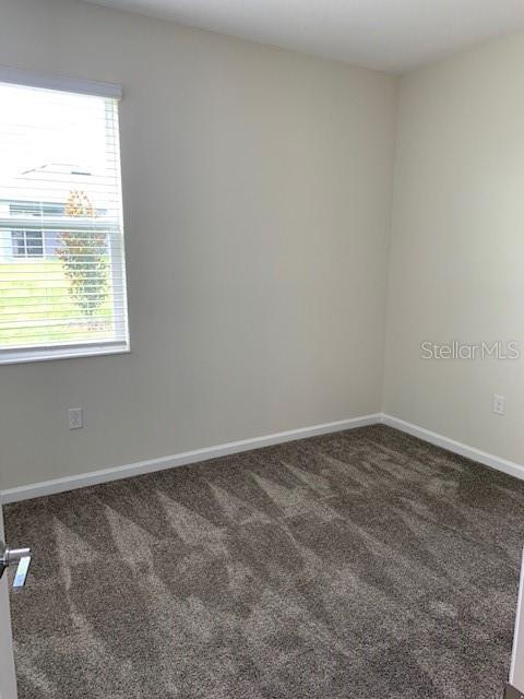 Image 32 of 35 For 16452 Champlain Street