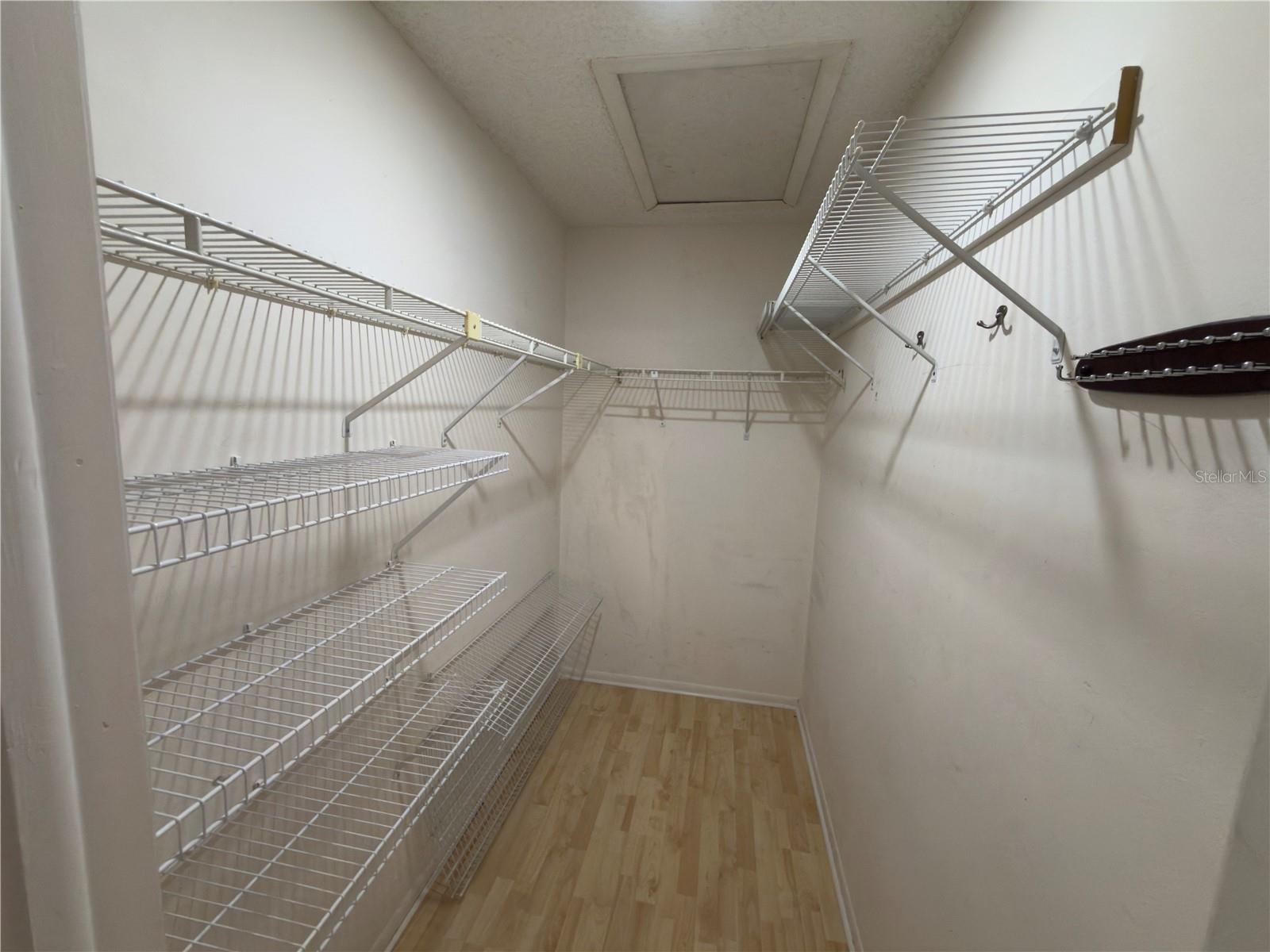 Image 14 of 19 For 14662 Norwood Oaks Drive 204