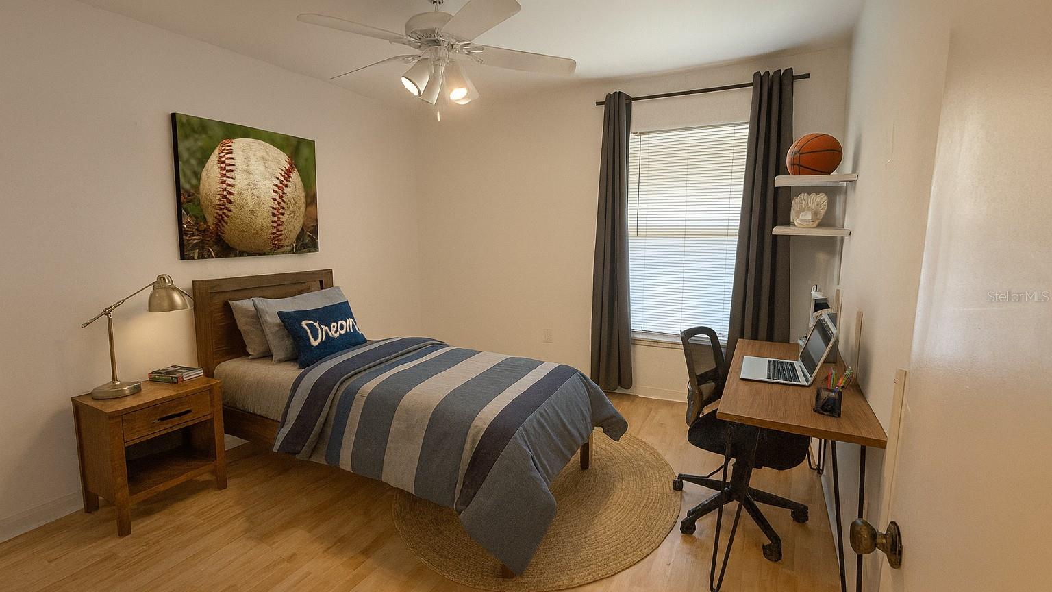 Image 17 of 19 For 14662 Norwood Oaks Drive 204