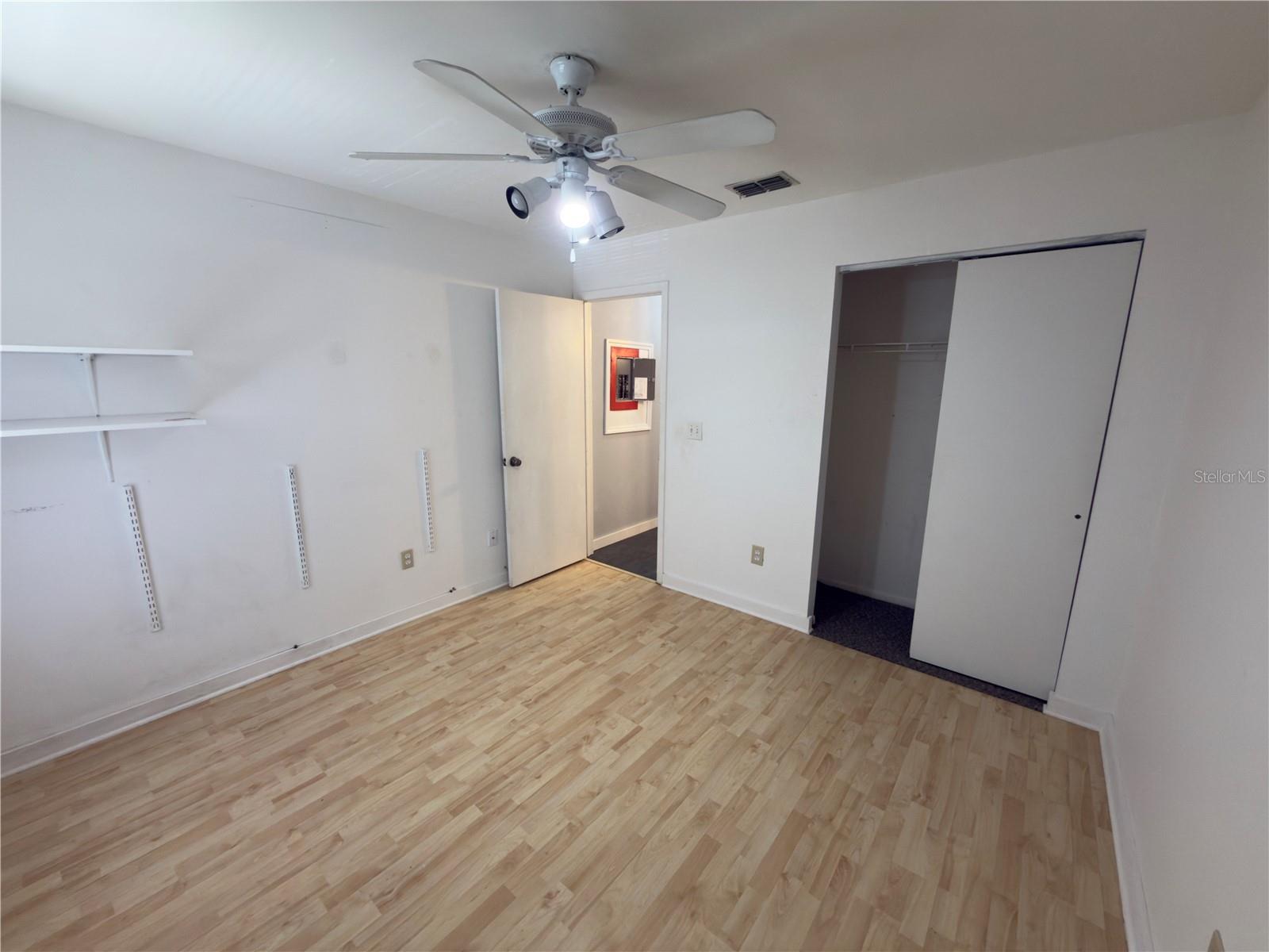 Image 18 of 19 For 14662 Norwood Oaks Drive 204