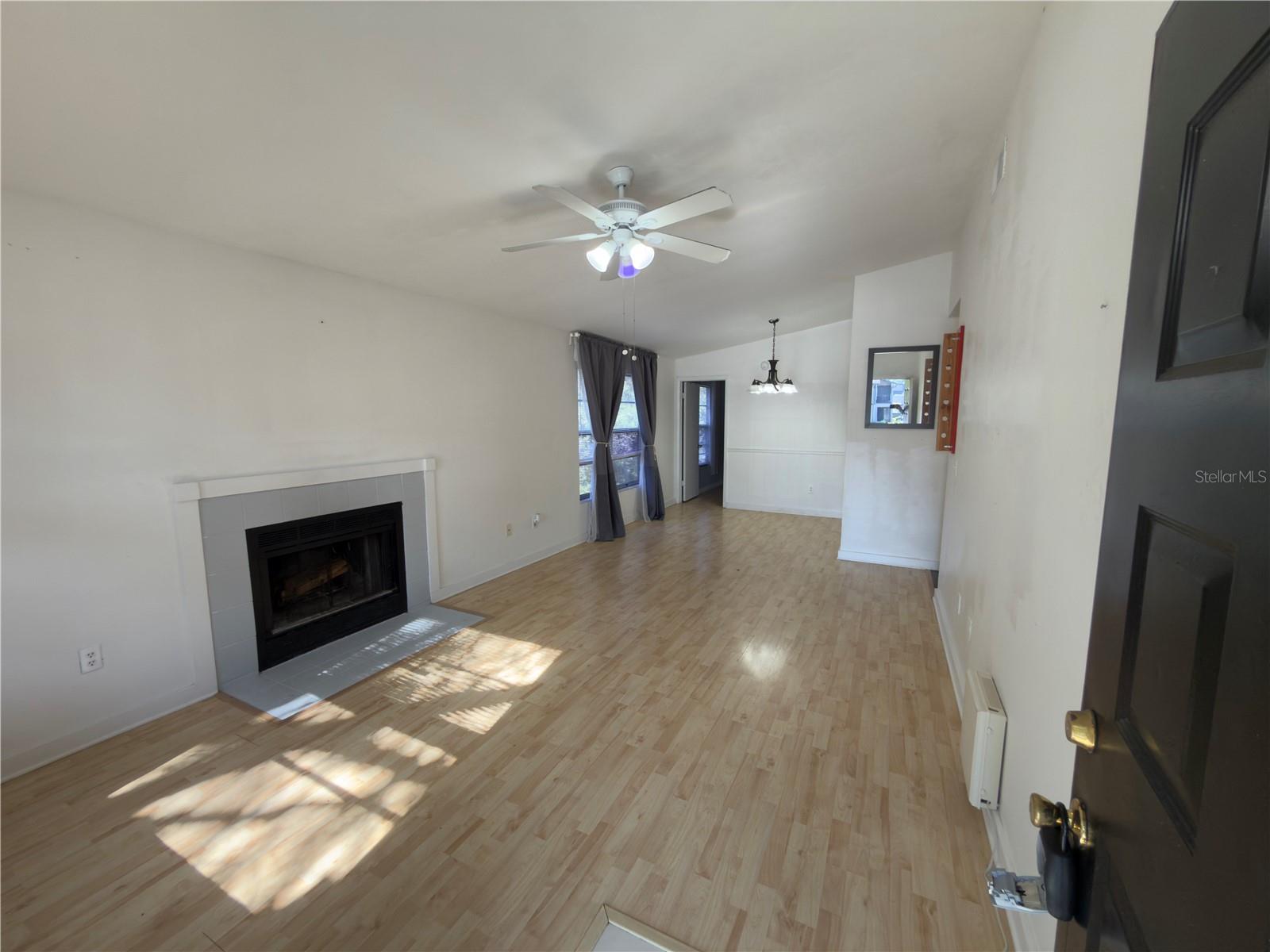 Image 3 of 19 For 14662 Norwood Oaks Drive 204