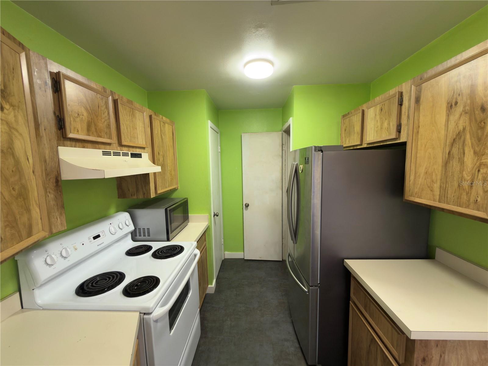 Image 6 of 19 For 14662 Norwood Oaks Drive 204