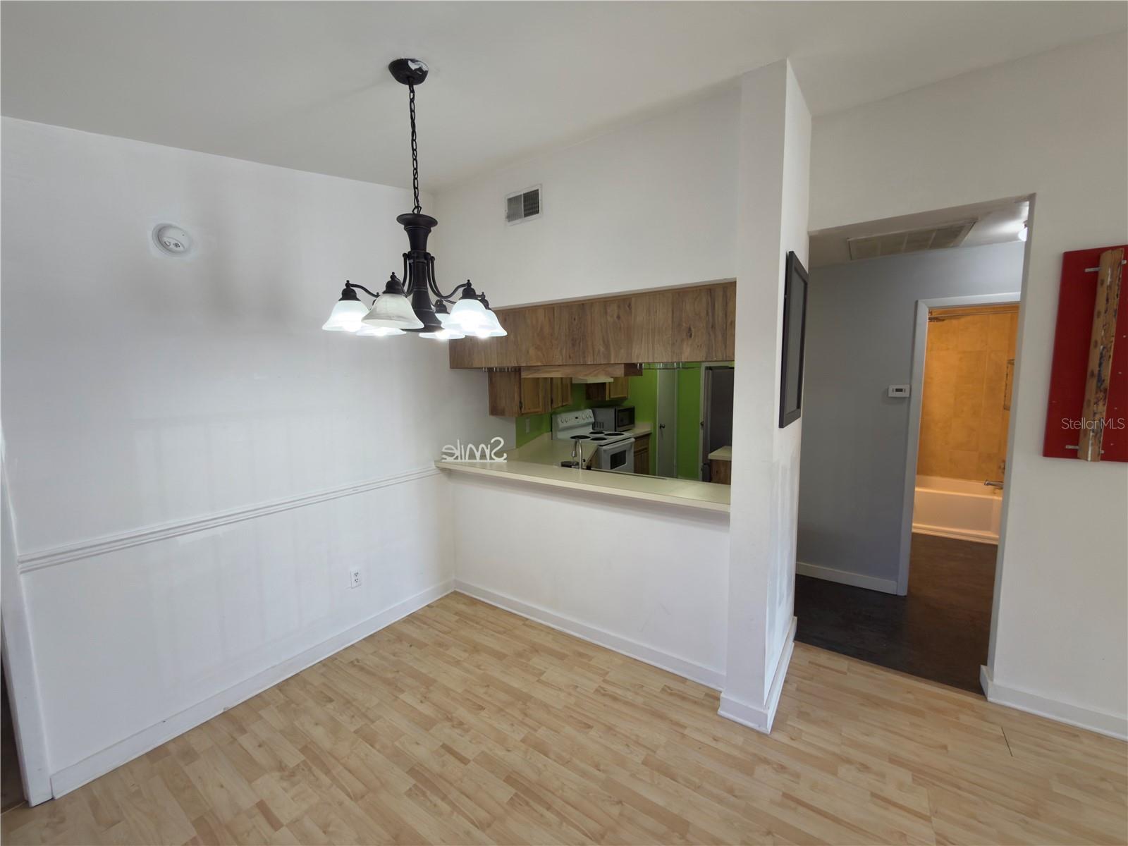 Image 7 of 19 For 14662 Norwood Oaks Drive 204