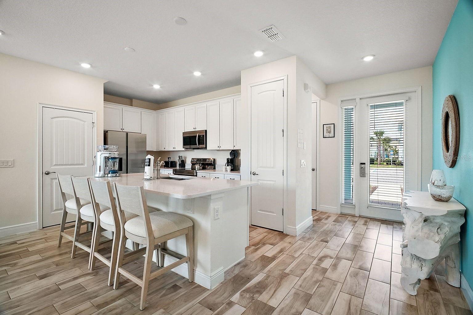 Image 12 of 45 For 8174 Coconut Place