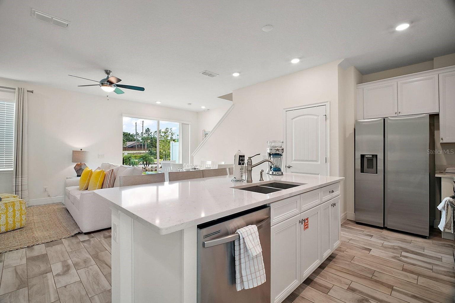 Image 13 of 45 For 8174 Coconut Place