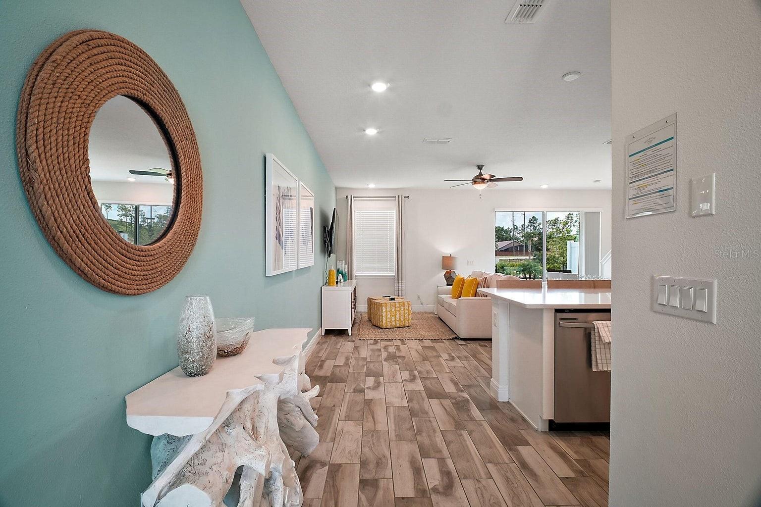 Image 4 of 45 For 8174 Coconut Place