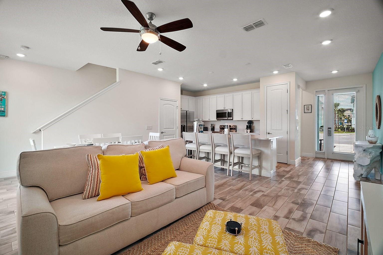 Image 8 of 45 For 8174 Coconut Place