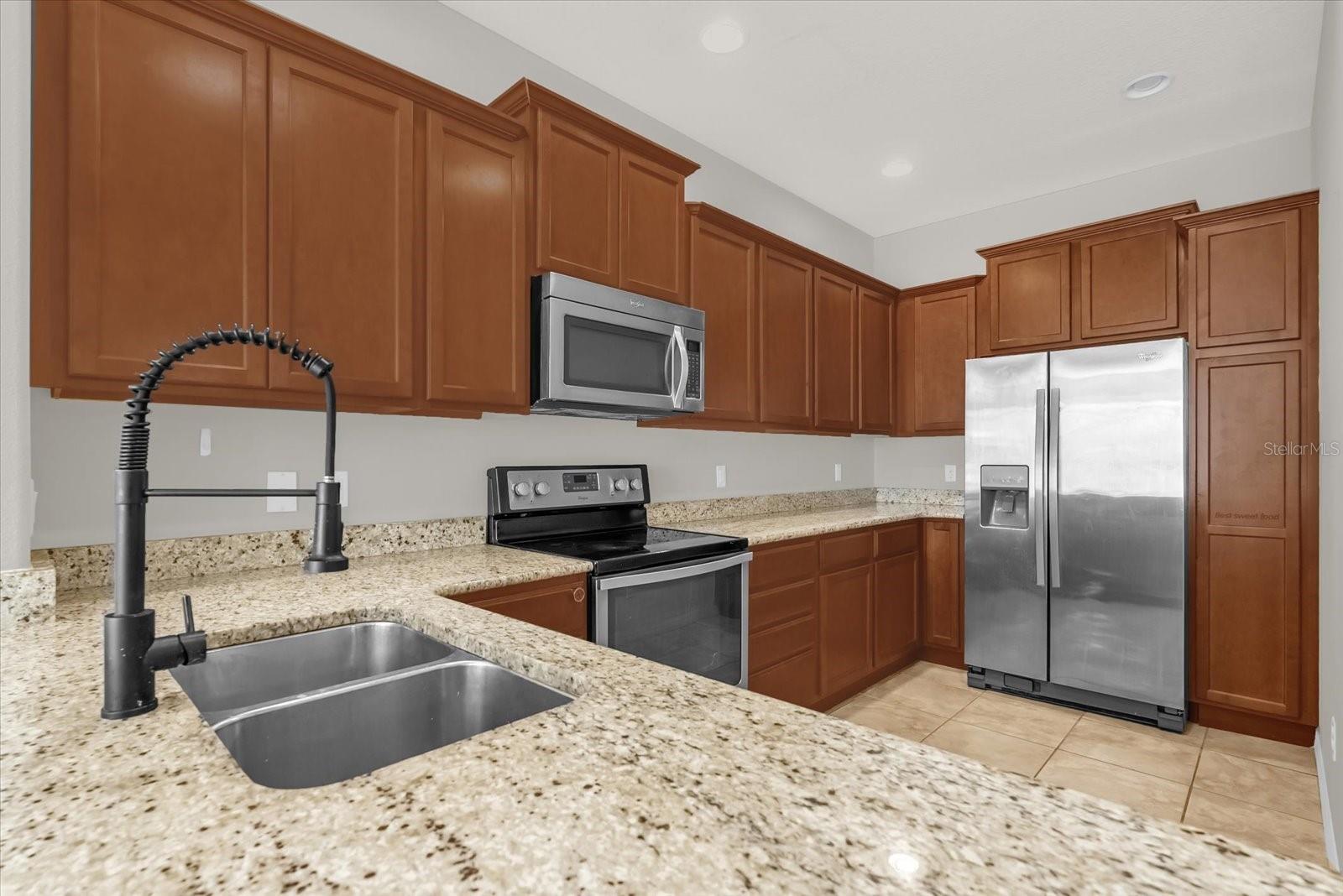 Image 6 of 50 For 11932 Lorenza Lane