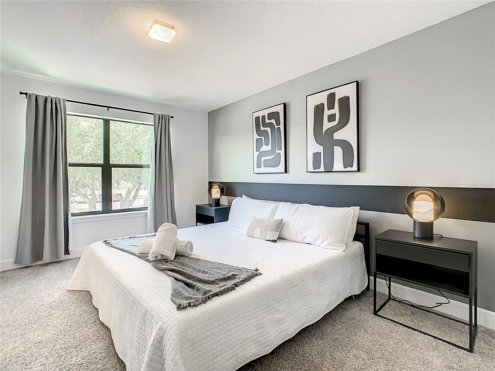 Image 18 of 37 For 181 Villa Domani Circle