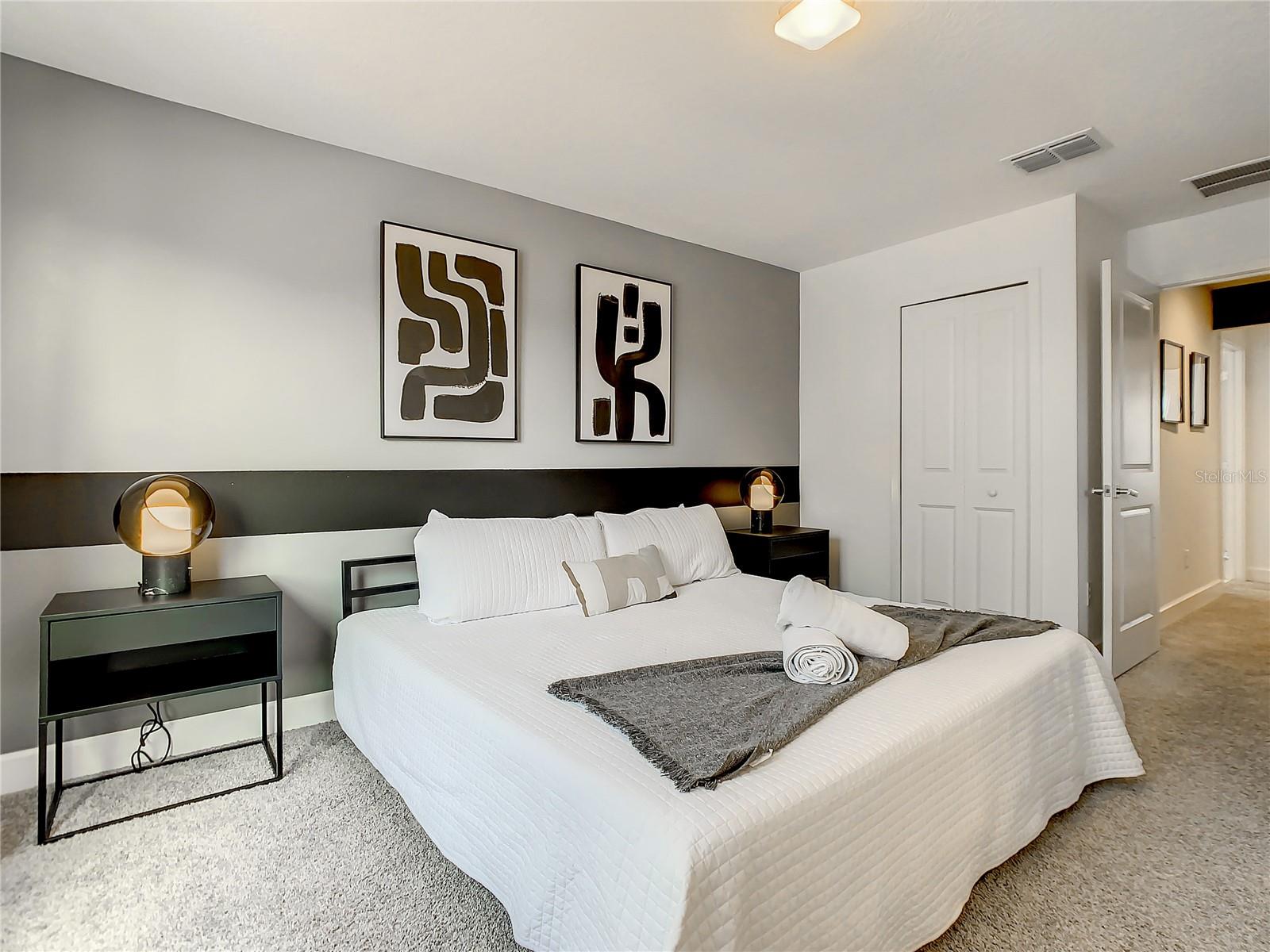 Image 19 of 37 For 181 Villa Domani Circle