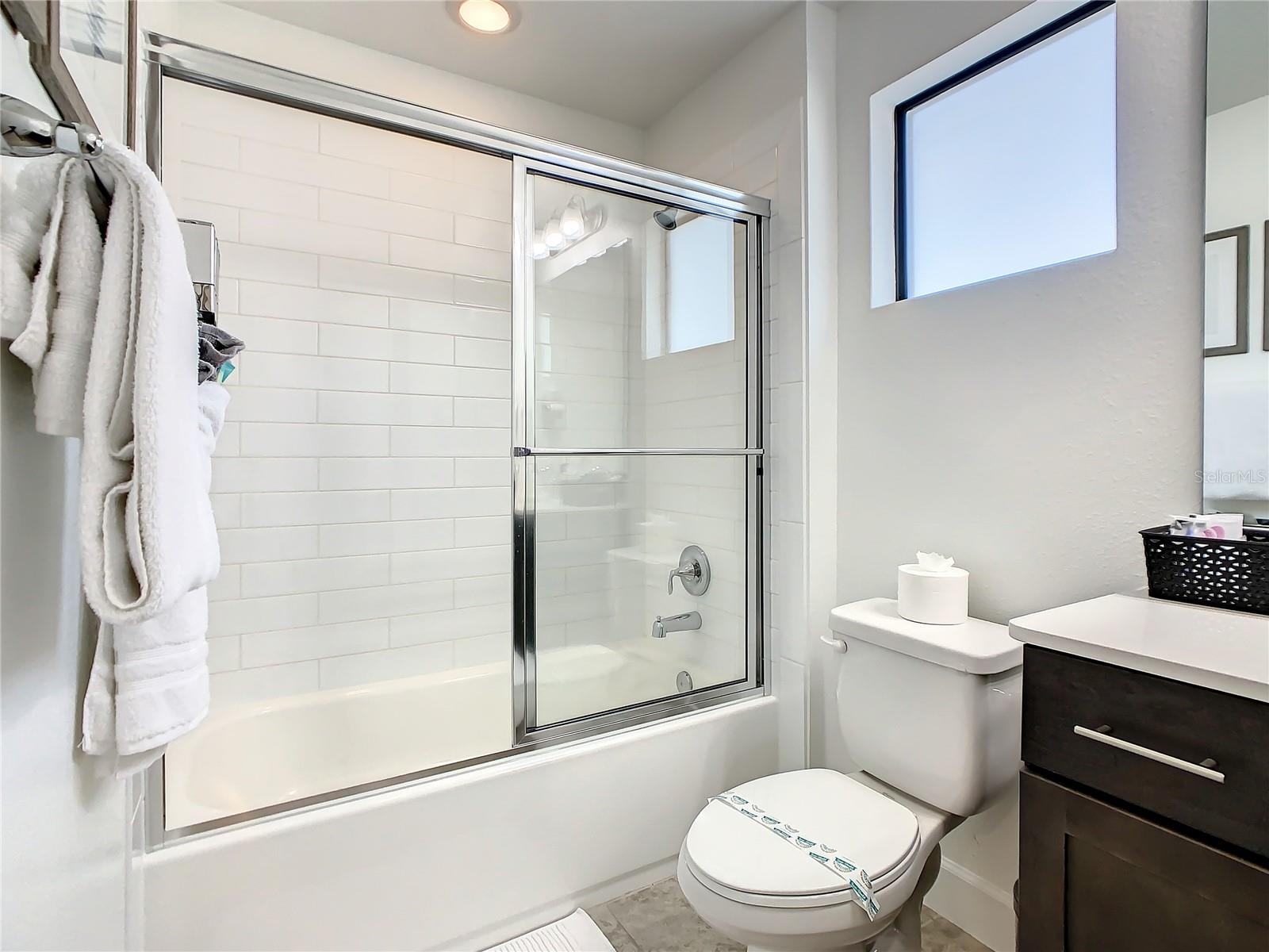 Image 22 of 37 For 181 Villa Domani Circle