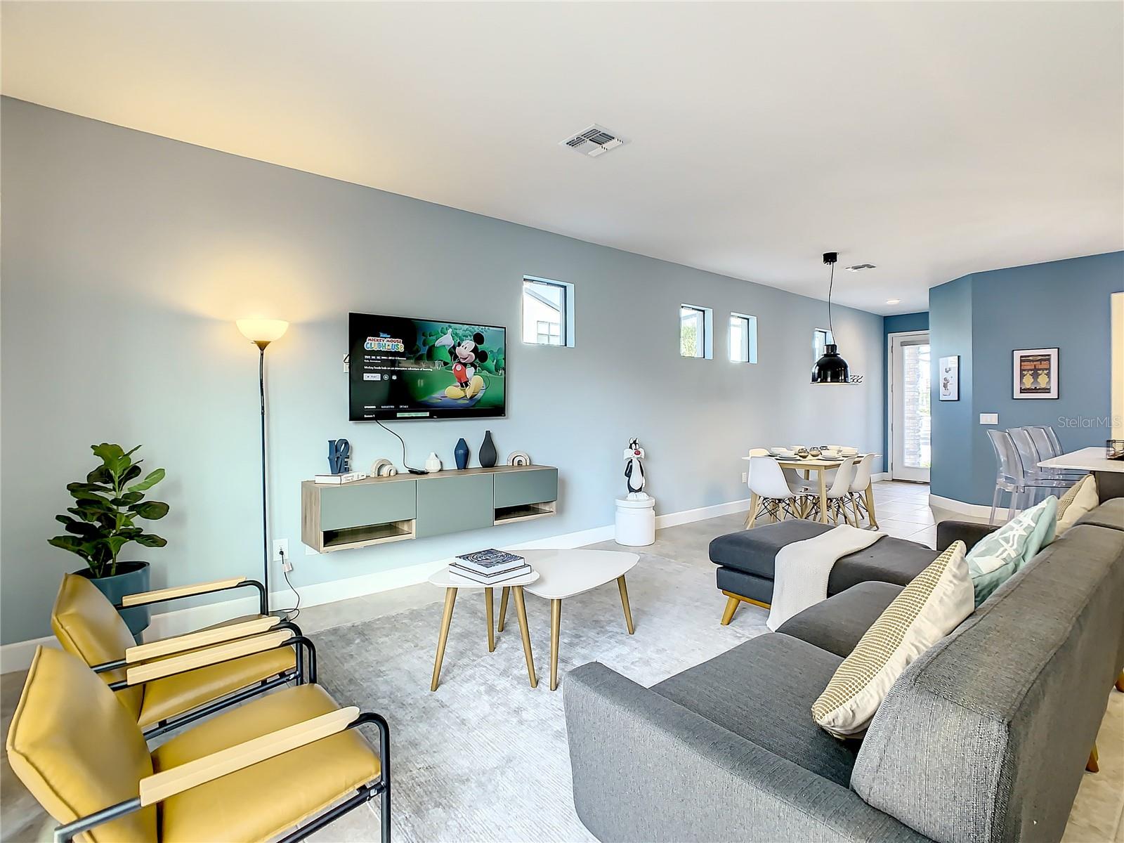 Image 4 of 37 For 181 Villa Domani Circle